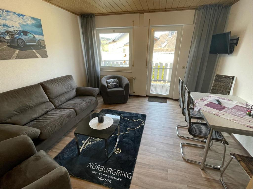 Relaxen Am Ring Fewo 2 Wimbach Buitenkant foto